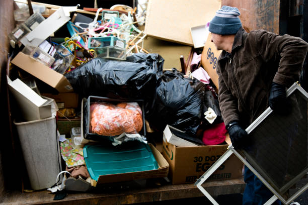 Best Basement Cleanout  in Oneida, TN